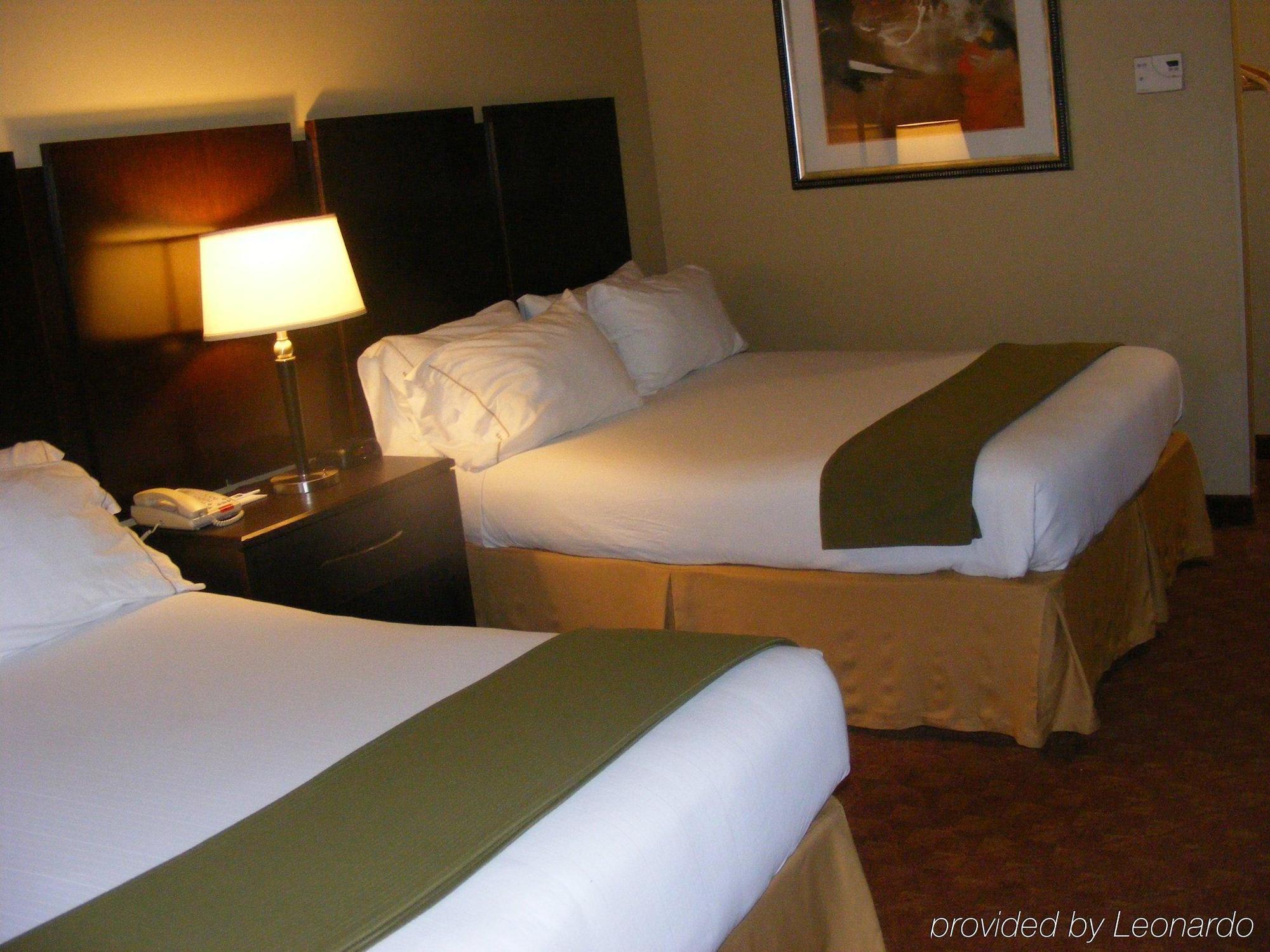 Holiday Inn Express Hotel & Suites Muskogee By Ihg Exterior foto
